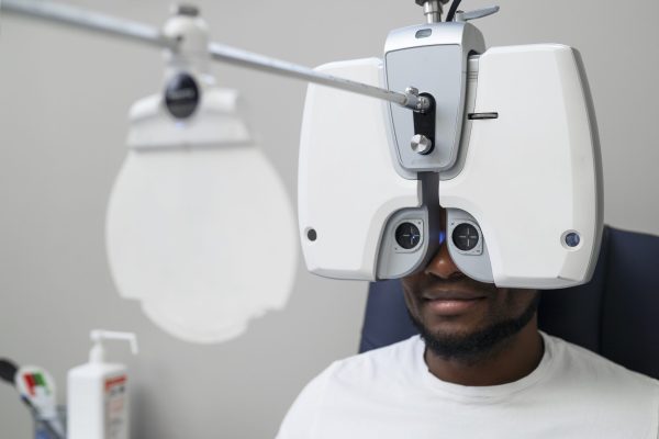 doctor-patient-ophthalmologist-s-office